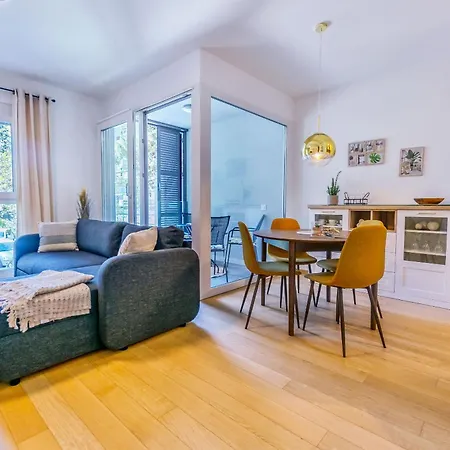 Stefani * スプリト