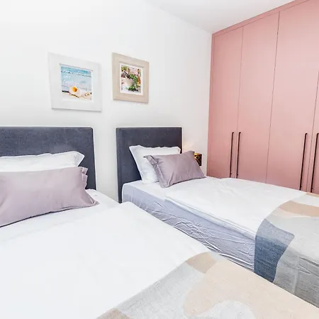 Stefani * スプリト