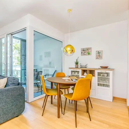 Stefani アパート