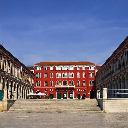 Stefani スプリト